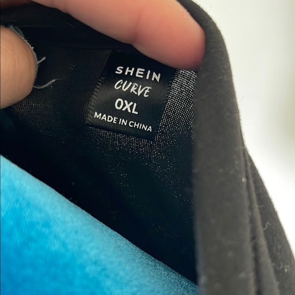 SHEIN Black 'Made in the 70's' Tee - Picture 3 of 4